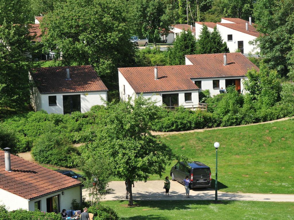 Готель Vallee De Rabais Віртон Екстер'єр фото